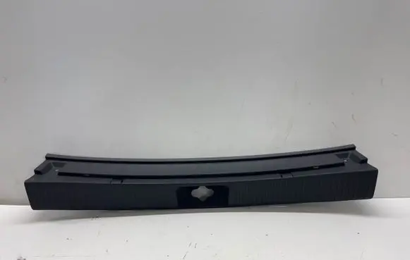 Hyundai i30 Trunk/boot sill cover protection 85770G4700 V8C0041