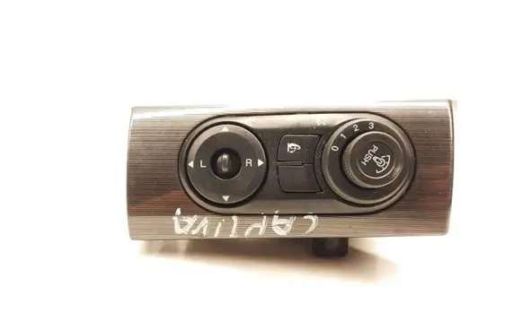 Chevrolet Captiva Light switch 8F30