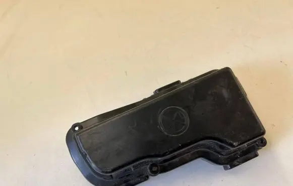 BMW 5 F10 F11 Fuse box cover 7555155 58650910