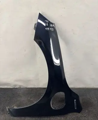 Volvo V60 Fender 45200