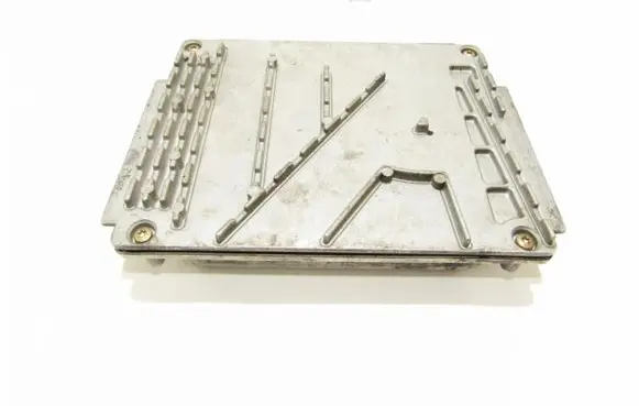Volvo S60 Engine control unit/module 08667710A