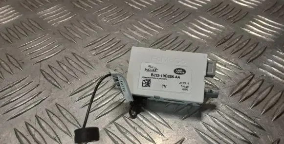 Land Rover Range Rover L405 Aerial antenna filter BJ3219G255AA