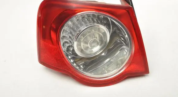 Volkswagen PASSAT B6 Rear/tail lights 3C5945095C
