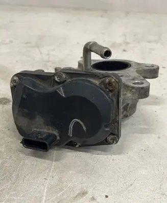 Renault Master III EGR valve 147103921r