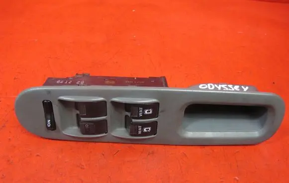Honda Odyssey Electric window control switch 83560S0
