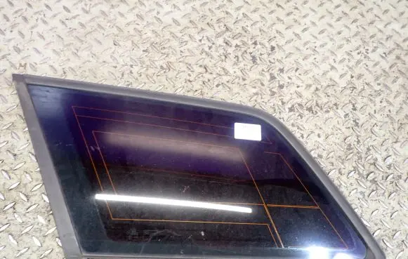 Audi A4 S4 B7 8E 8H Rear side window