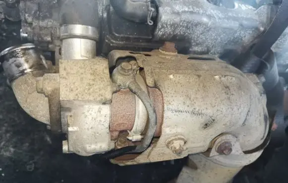 Toyota Corolla Verso E121 Turbo 1720127060 24183a