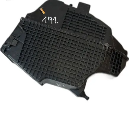 Renault Clio IV Air filter box cover 165001258R