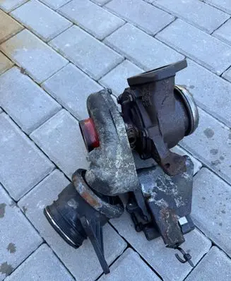 Mercedes-Benz C W203 Turbo A6460900180 6460900180