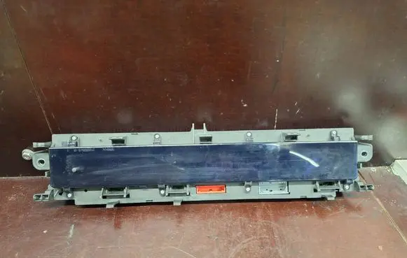 Renault Scenic II - Grand scenic II Speedometer (instrument cluster) 21669396