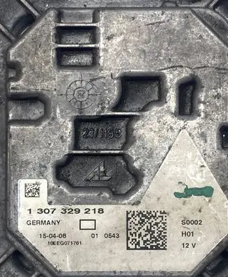 Audi A4 S4 B8 8K Headlight ballast module Xenon 1307329218 231195 10EEG071761