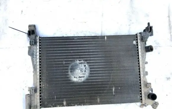Opel Corsa D Coolant radiator