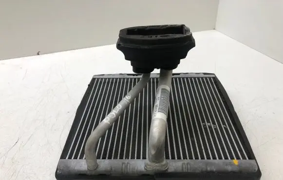 Air conditioning (A/C) radiator (interior)