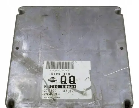 Nissan X-Trail T30 Engine control unit/module 237108H803