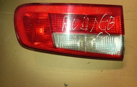 Renault Laguna II Rear/tail lights 8200002475