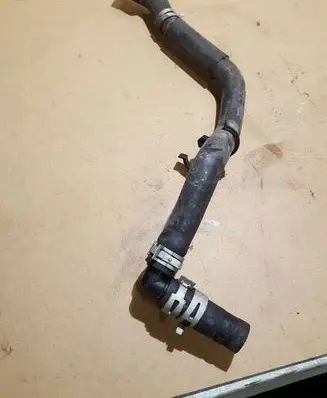 Subaru Forester SJ Engine coolant pipe/hose