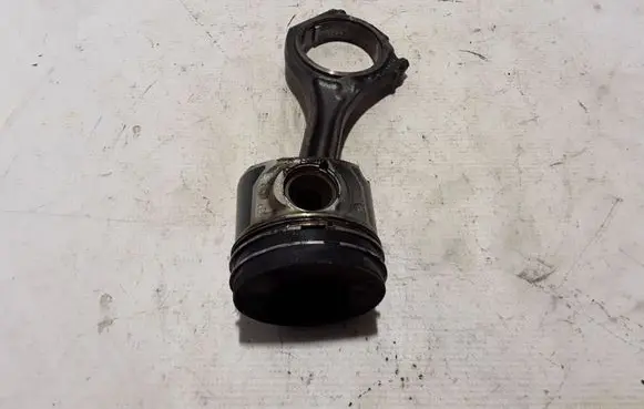 Audi A6 S6 C6 4F Piston with connecting rod 059107065BJ