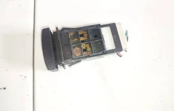 Mazda 5 DTC switch 15a469