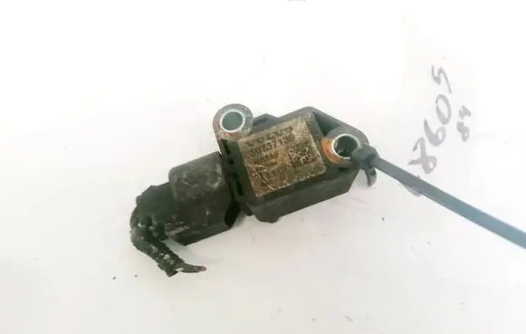 Volvo S80 Airbag deployment crash/impact sensor 30737139