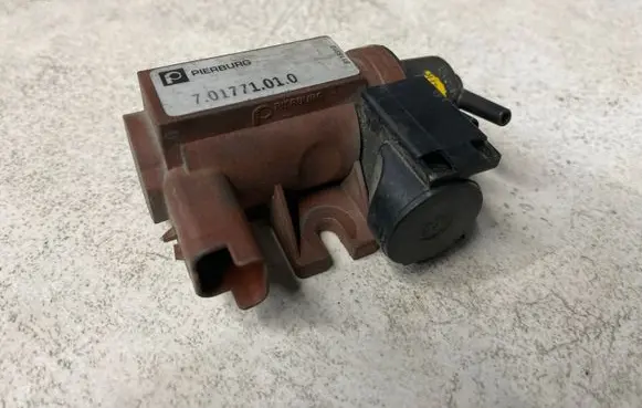 Ford Mondeo MK IV Turbo solenoid valve 701771010