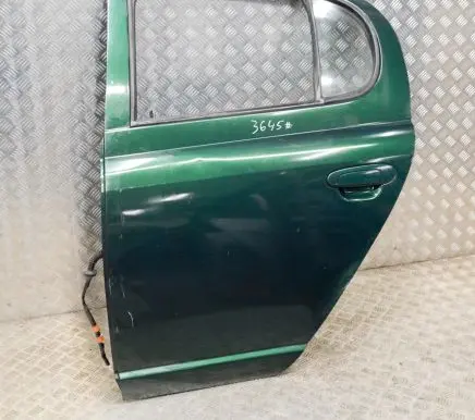 Toyota Yaris Rear door 6700452021