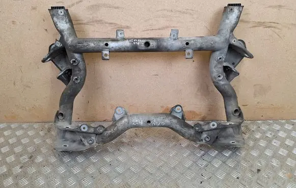 Mercedes-Benz C W204 Front subframe A2046281057