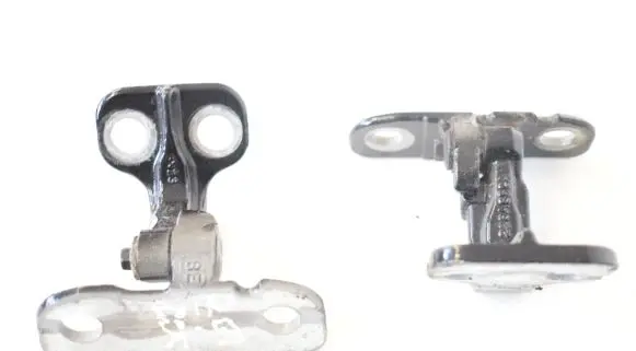 Jaguar XF X250 Rear door lower hinge