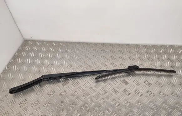 BMW 7 F01 F02 F03 F04 Front wiper blade arm 7182594