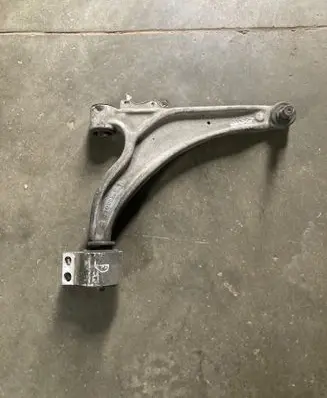 Chevrolet Orlando Front lower control arm/wishbone RHCOBA