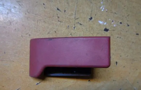 Mercedes-Benz C W203 Engine bonnet (hood) release handle