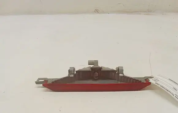 Toyota Avensis Verso Third/center stoplight P1203