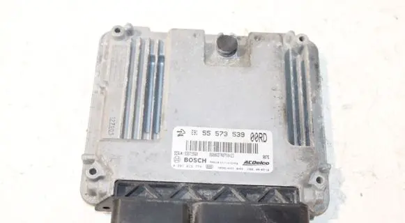 Opel Insignia A Engine control unit/module 55573539 0281015774