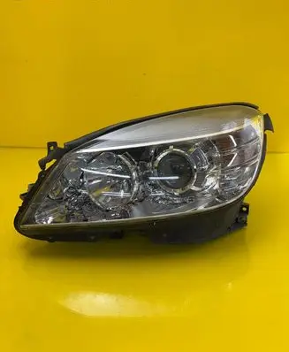 Mercedes-Benz C W204 Headlight/headlamp A2048208361