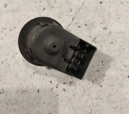 Renault Scenic I Wing mirror control module 7700432971C