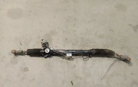 Volkswagen PASSAT B5 Steering rack 8D1422065