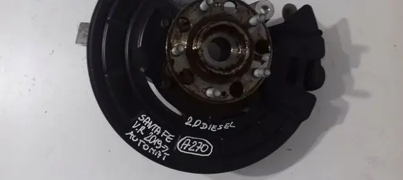 Hyundai Santa Fe Front wheel hub spindle knuckle