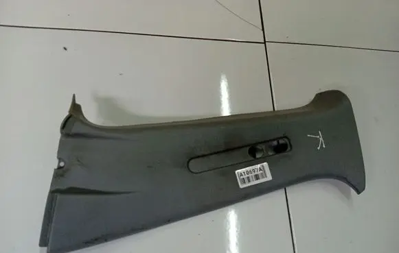 Citroen Xsara (B) pillar trim (top) 9624853177