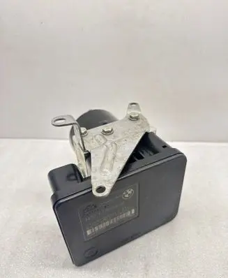 BMW 1 E81 E87 ABS Pump 6772214 6791521 00402337D0