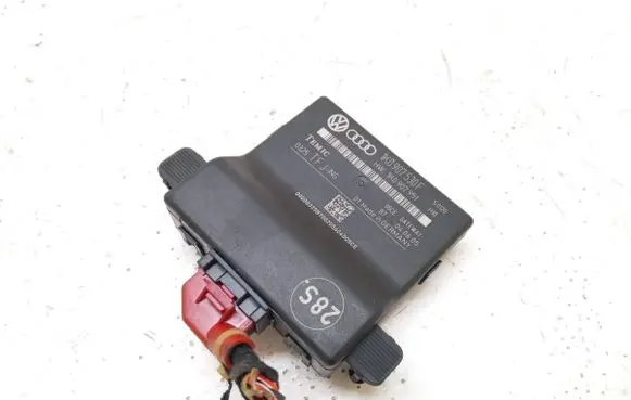 Volkswagen Golf V Door control unit/module 1K0907530F