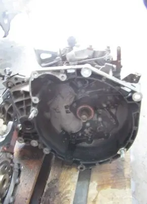 Fiat 500X Manual 5 speed gearbox 55250410