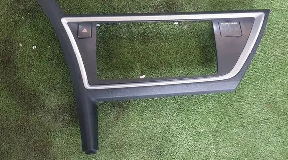 Toyota Auris E180 Panel trim 5540502430