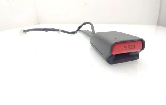 Mazda 6 Front seatbelt buckle 080313AL