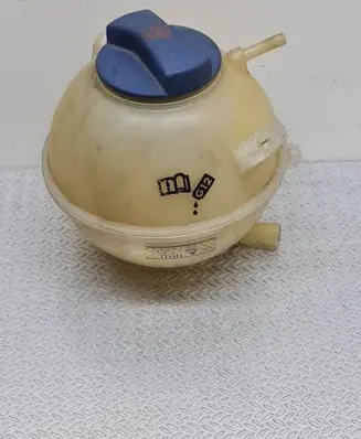Audi TT Mk1 Coolant expansion tank/reservoir ZSB1J0121403B