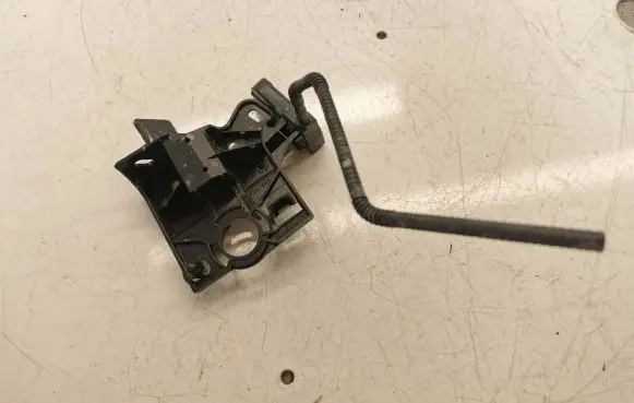 Peugeot 308 Fuel return line/hose 9824385780