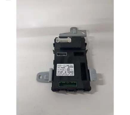 Infiniti Q50 Other control units/modules 284B14GN5C 116RAI002837 S122736310F0