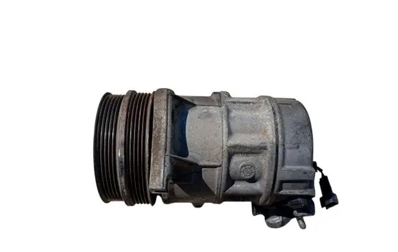 Volvo V40 Air conditioning (A/C) compressor (pump) P31292175