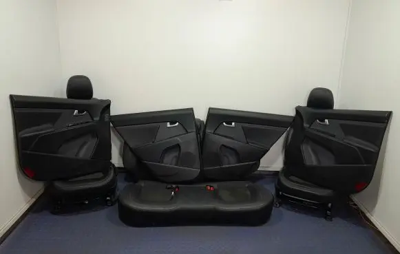 KIA Sportage Seat set 