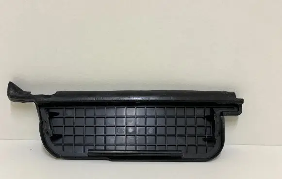 BMW 1 E82 E88 Other sill/pillar trim element 7201949 51377201949 11884410