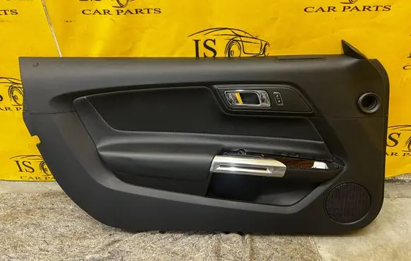 Ford Mustang VI Front door card panel trim FR3B-6323943-FJ FR3B6323943FJ FR3B6323943FJ3ZHE