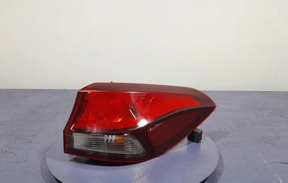 Hyundai i30 Rear/tail lights 92402G4200